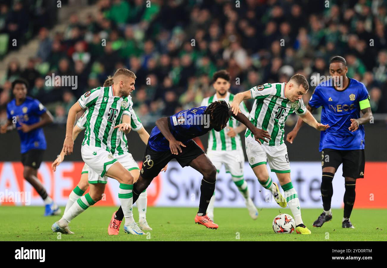 UNGARN, BUDAPEST, Ferencvaros TC gegen OGC Nizza - UEFA Europa League 2024/2025 24. Oktober 2024 in Budapest, Ungarn: UEFA Europa League Spiel zwischen Ferencvaros und Nizza in der Groupama Arena an. Stockfoto