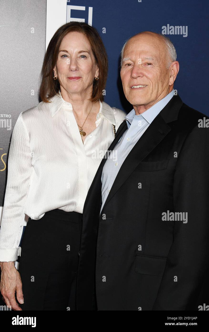 HOLLYWOOD, KALIFORNIEN - 23. OKTOBER: (L-R) Kathleen Kennedy, President, Lucasfilm und Frank Marshall nehmen am 2024 23. Oktober 2024 am AFI fest am Eröffnungsabend der Weltpremiere von „Music by John Williams“ im TCL Chinese Theatre in Hollywood, Kalifornien, Teil. Quelle: Jeffrey Mayer/JTMPhotos, International/MediaPunch Stockfoto