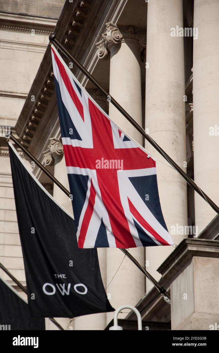 Union Jack, OWO Hotel, Whitehall, City of Westminster, London, England, Vereinigtes Königreich Stockfoto