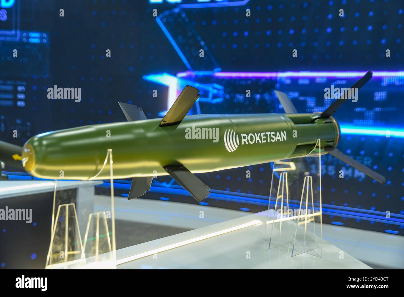 ROKETSAN präsentiert erstmals LG-155 Laser-Guided Artillery Round, LG-155 155 mm lasergeführte Artilleriemunition wird erstmals auf der SAHA EX ausgestellt Stockfoto