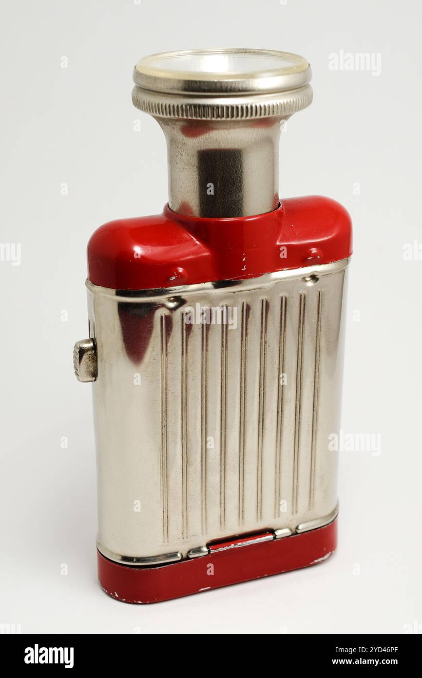 Elektrische Taschenlampe aus Metall im Vintage-Stil Stockfoto