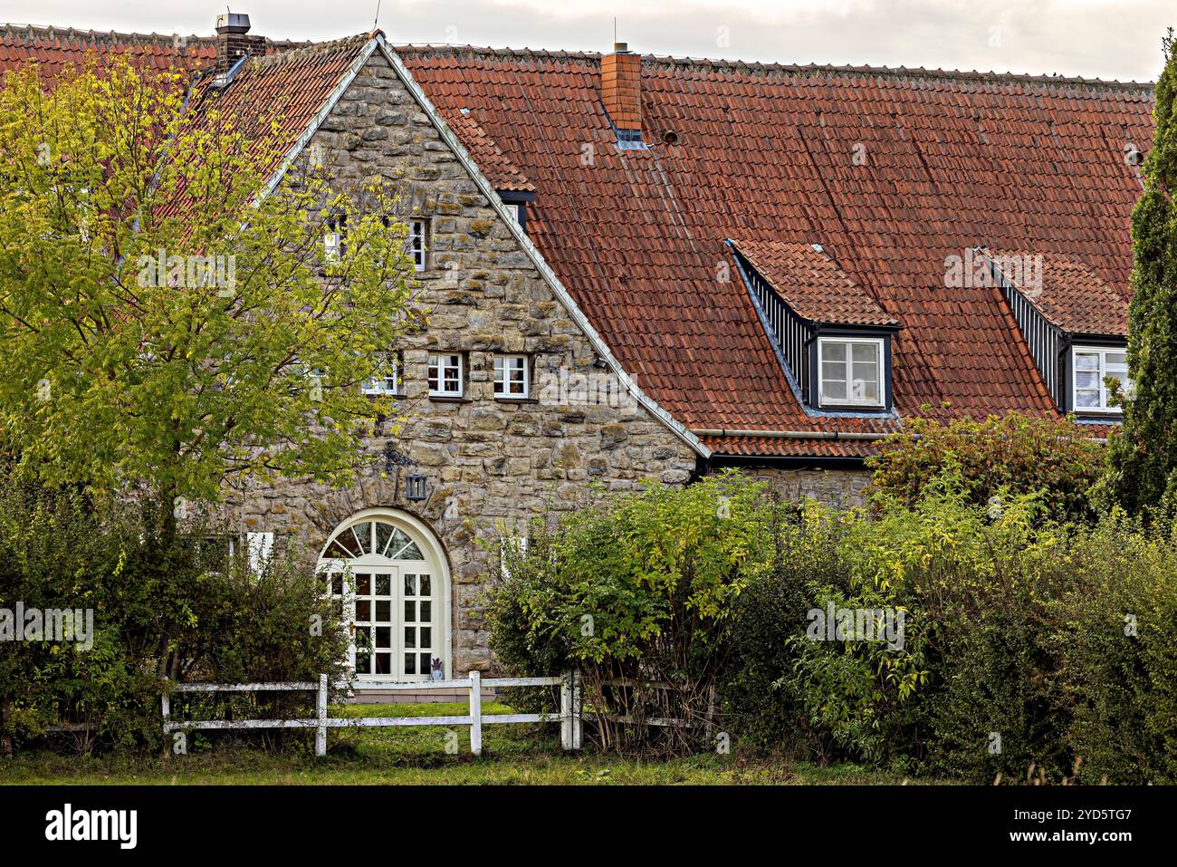 Das Dorf und Gestüt Altefeld in Hessen Stockfoto