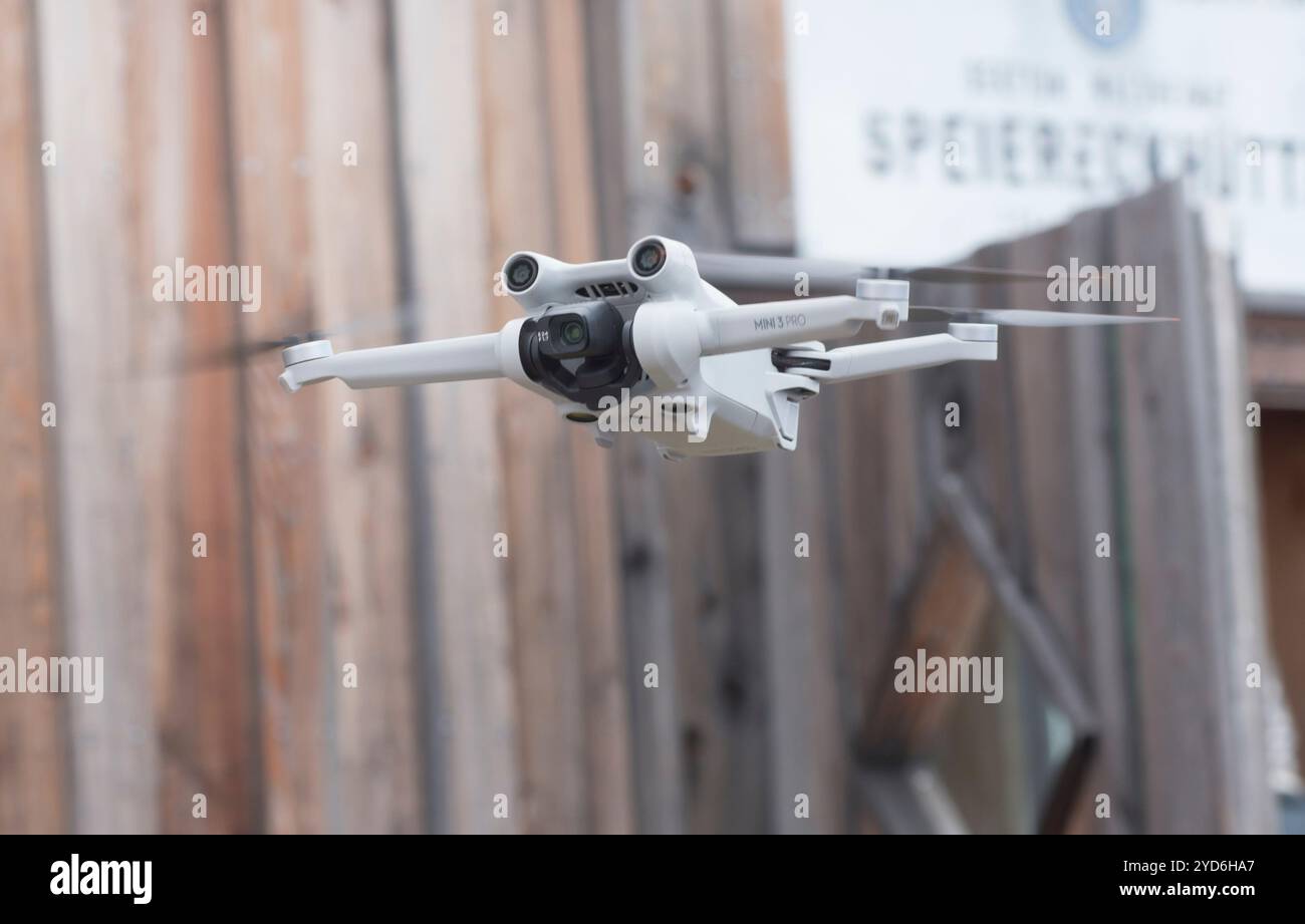 Drohne oder unbemanntes Luftfahrzeug (UAV) Stockfoto