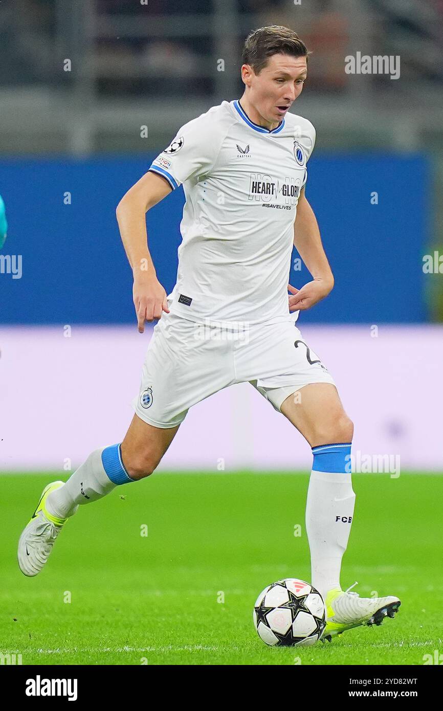 Zaid Romero aus Brugge am Ende des Fußballspiels der UEFA Champions League zwischen AC Milan und Club Brugge A im San Siro Stadion in Mailand, Norditalien, Dienstag, 22. Oktober 2024. Sport - Fußball . (Foto: Spada/LaPresse) Stockfoto