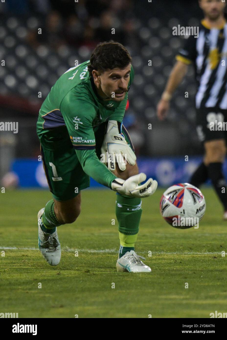 Leumeah, Australien. Oktober 2024. Ryan Scott von Newcastle Jets FC im 2. Runde Spiel der Isuzu UTE A-League 2024-25 zwischen Macarthur FC und Newcastle Jets FC im Campbelltown Stadium in Leumeah. Endpunktzahl: Macarthur 1: 2 Newcastle Jets. Quelle: SOPA Images Limited/Alamy Live News Stockfoto