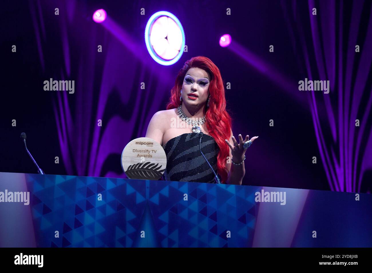 Nicky Doll nimmt an den Diversify TV Awards während des MIPCOM Cannes 2024 Teil. Stockfoto