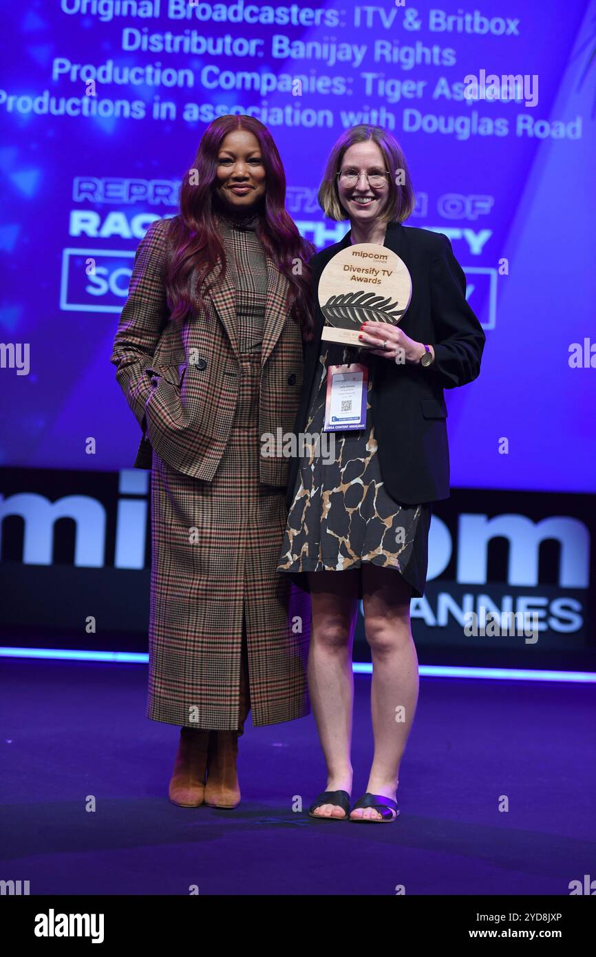 Garcelle Beauvais (L) nimmt an den Diversify TV Awards während des MIPCOM Cannes 2024 Teil. Stockfoto