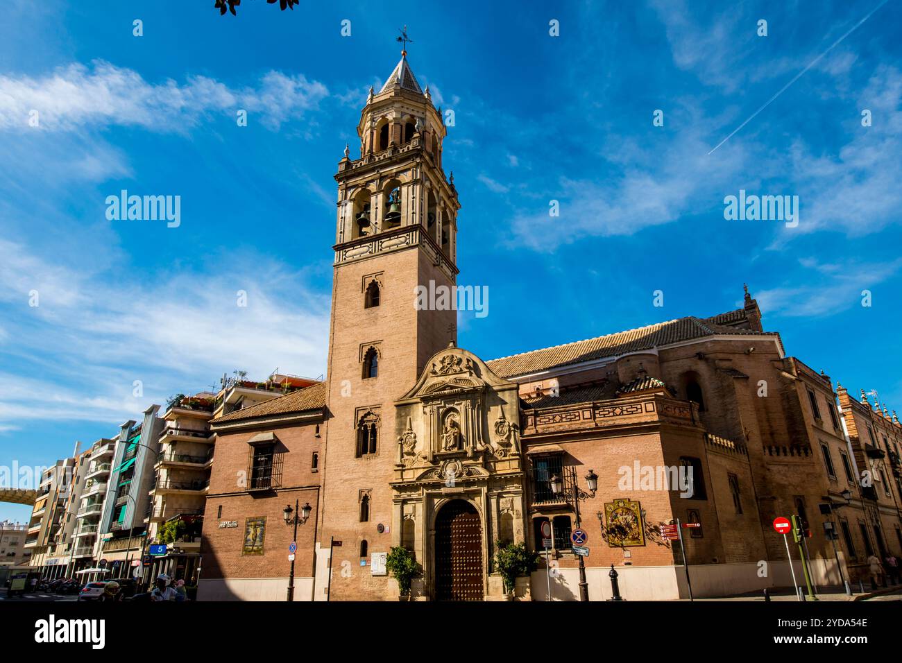 Iglesia de san pedro (Kirche San Pedro), Sevilla, Andalusien, Spanien. Stockfoto