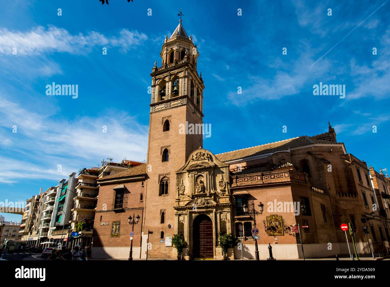 Iglesia de san pedro (Kirche San Pedro), Sevilla, Andalusien, Spanien. Stockfoto