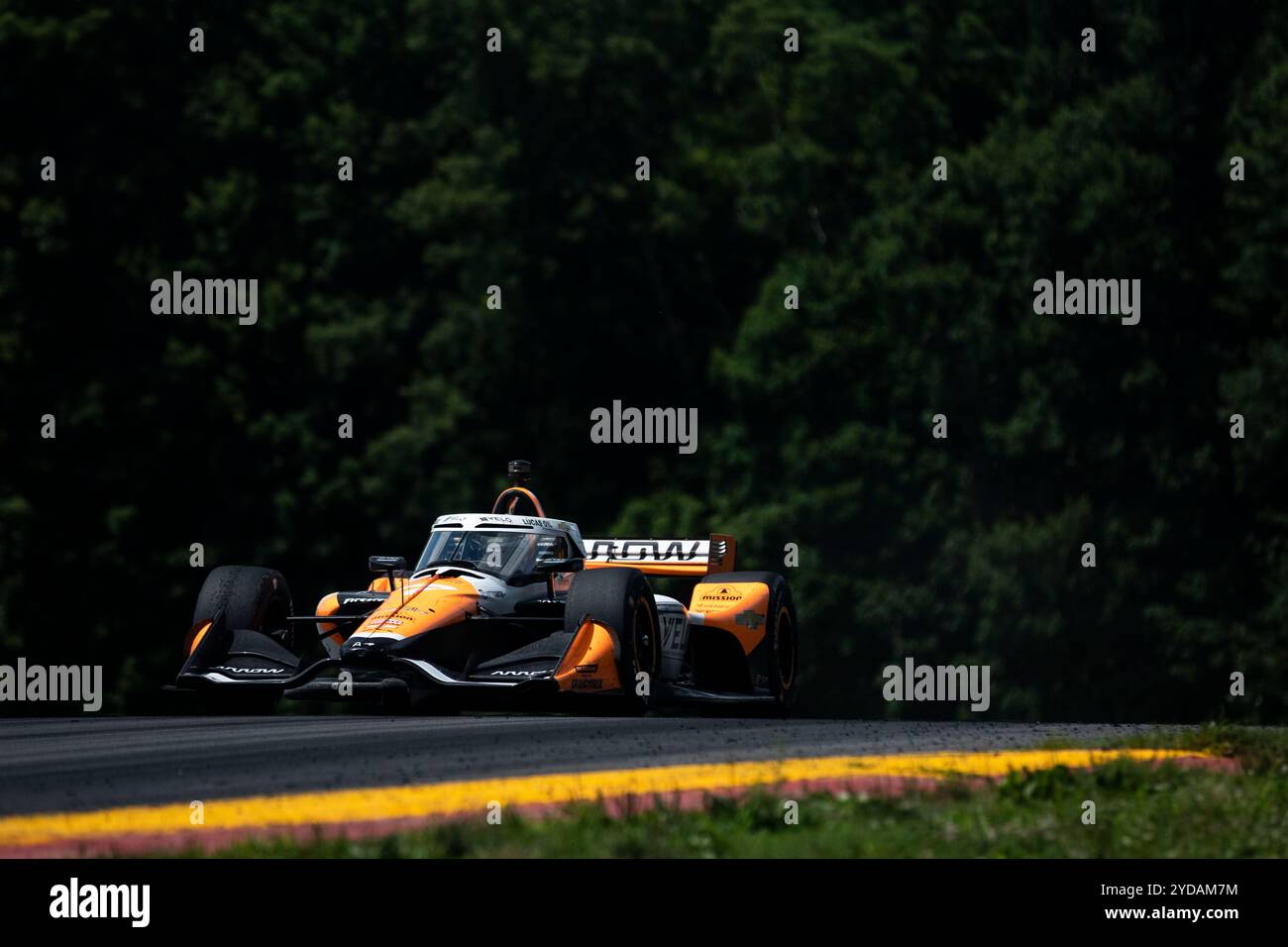 ALEXANDER ROSSI (7) aus Nevada City, Kalifornien, fährt auf der Rennstrecke Honda Indy 200 in Mid-Ohio auf dem Mid-Ohio Sports Car Course in Lexington OH. Stockfoto