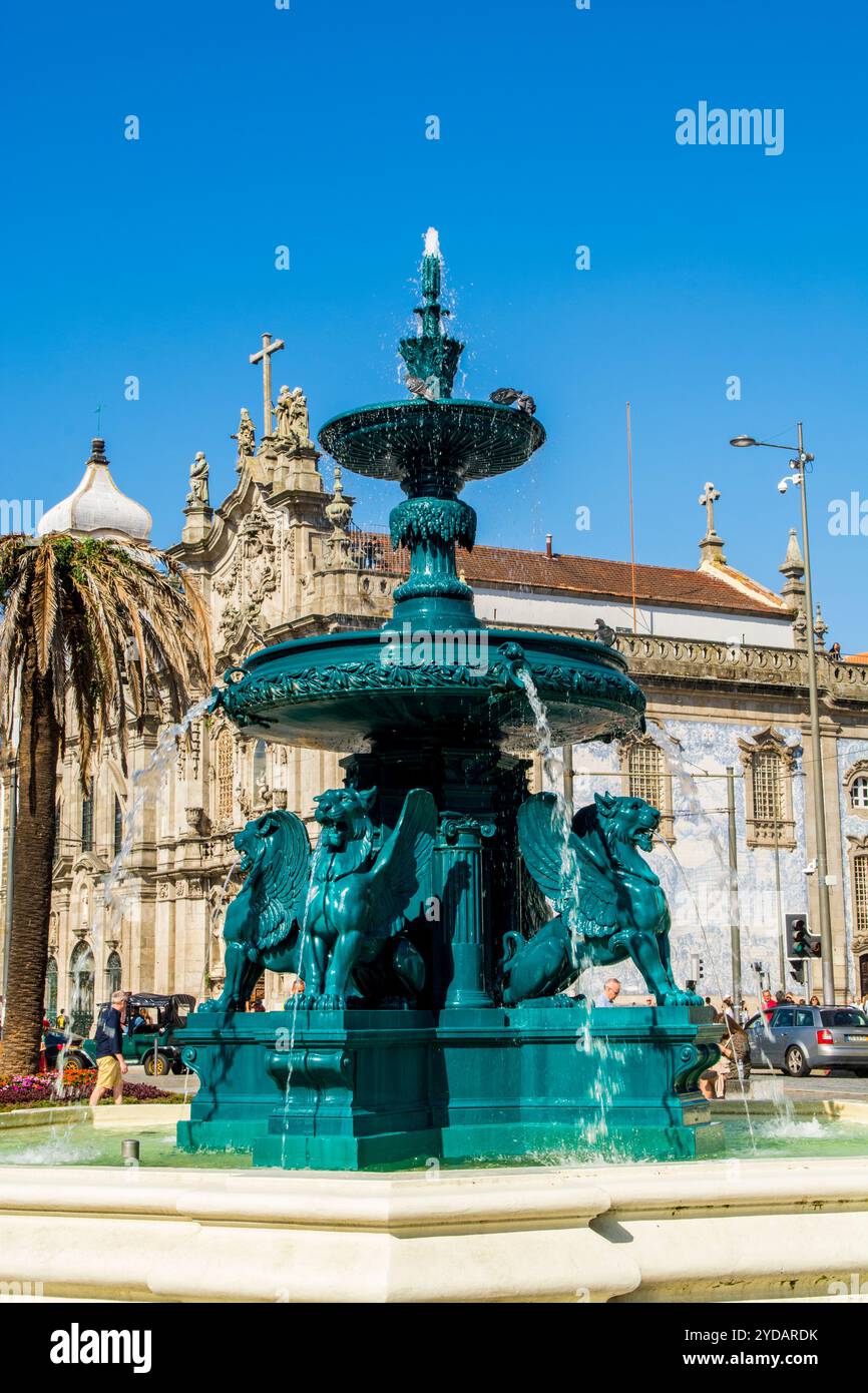 Löwenbrunnen (Fonte dos Leoes), Praca de Gomes, Porto, Portugal. Stockfoto