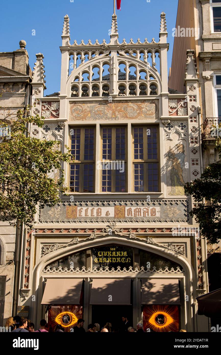 Eintritt zum Lello Bookshop (Livraria Lello) oder Harry Potter's Bookstore, Porto Portugal. Stockfoto