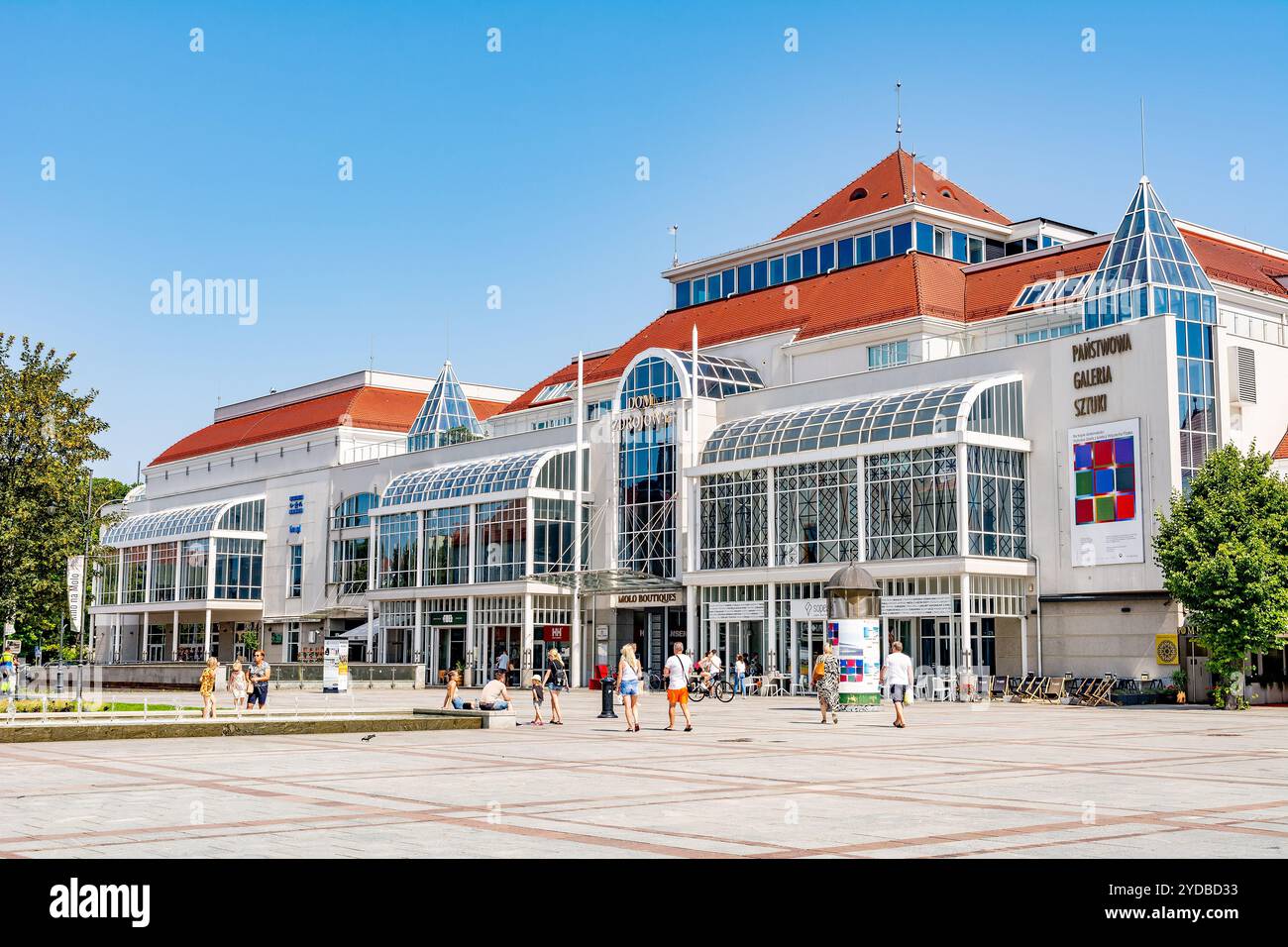 Touristen auf der Helden Monte Cassino Straße in Sopot (Polen) Stockfoto