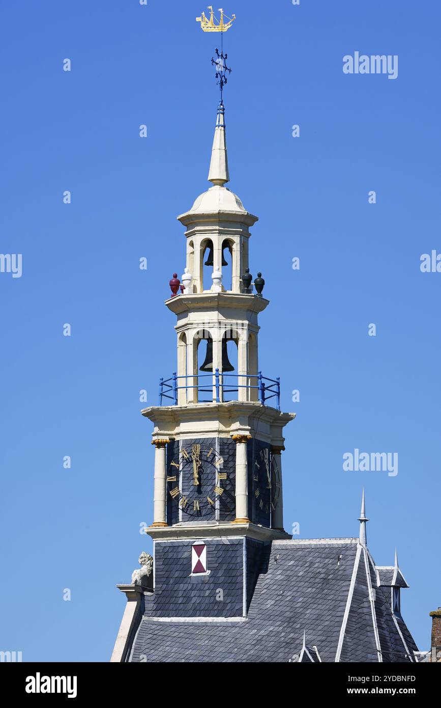 Turm und Wehrturm Uhr des ehemaligen Wehrturms Hoofdtoren, Hoorn, Nordholland, Westfriesland, Niederlande Stockfoto