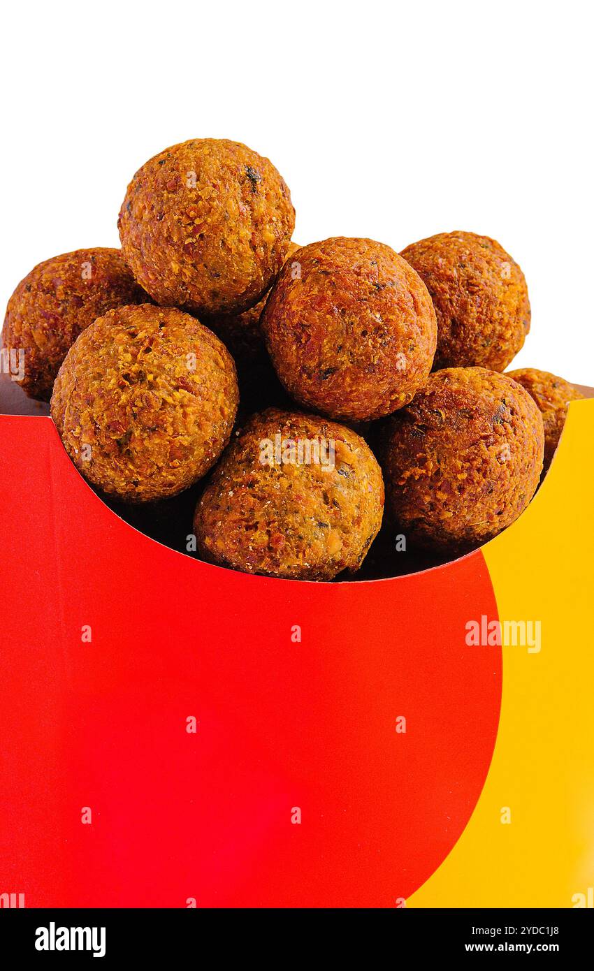 Falafel isoliert auf weißem Hintergrund Stockfoto