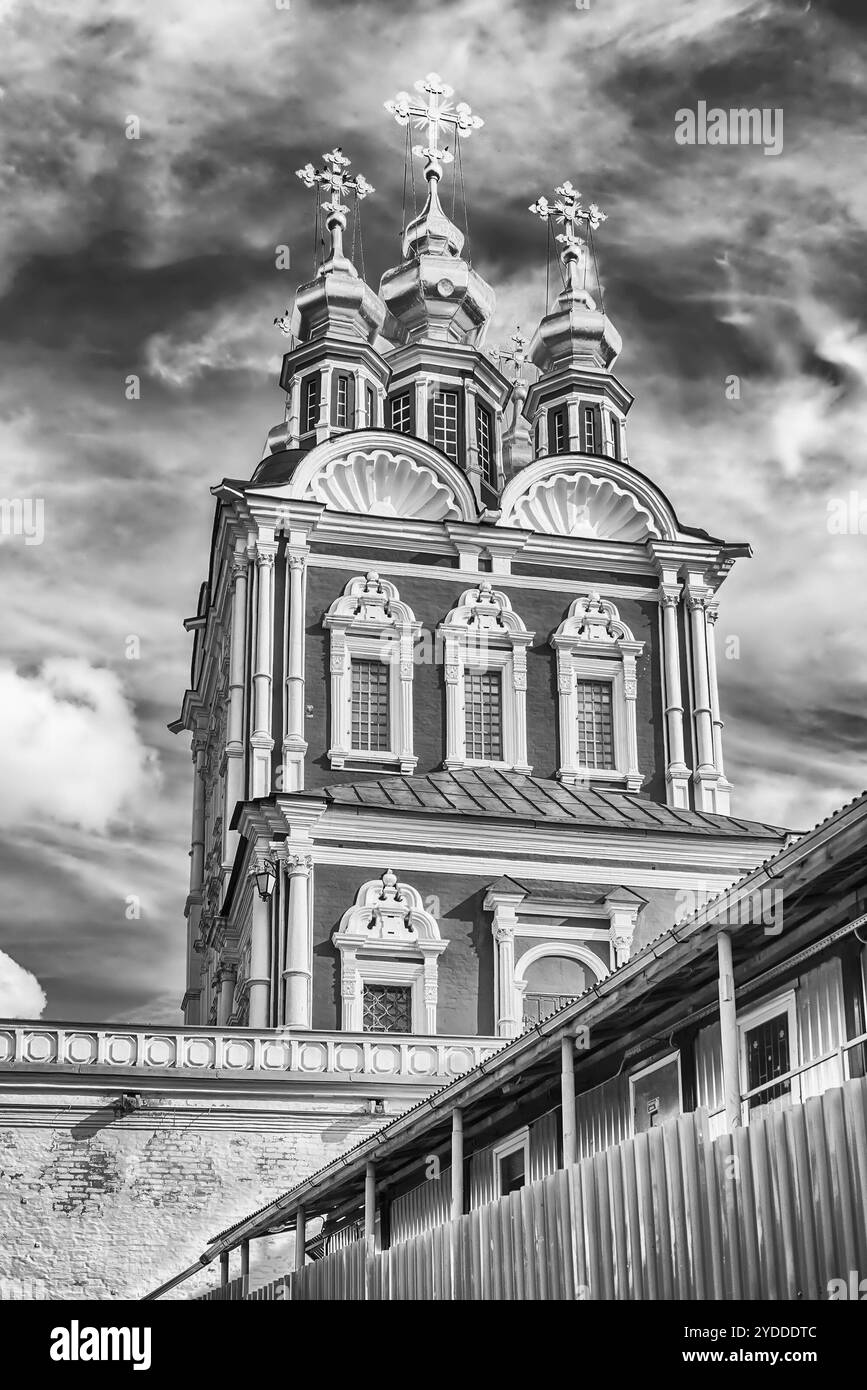 Orthodoxe Kirche in Nowodewitschi-Kloster, Wahrzeichen und Sehenswürdigkeiten in Moskau, Russland. UNESCO-Weltkulturerbe Stockfoto