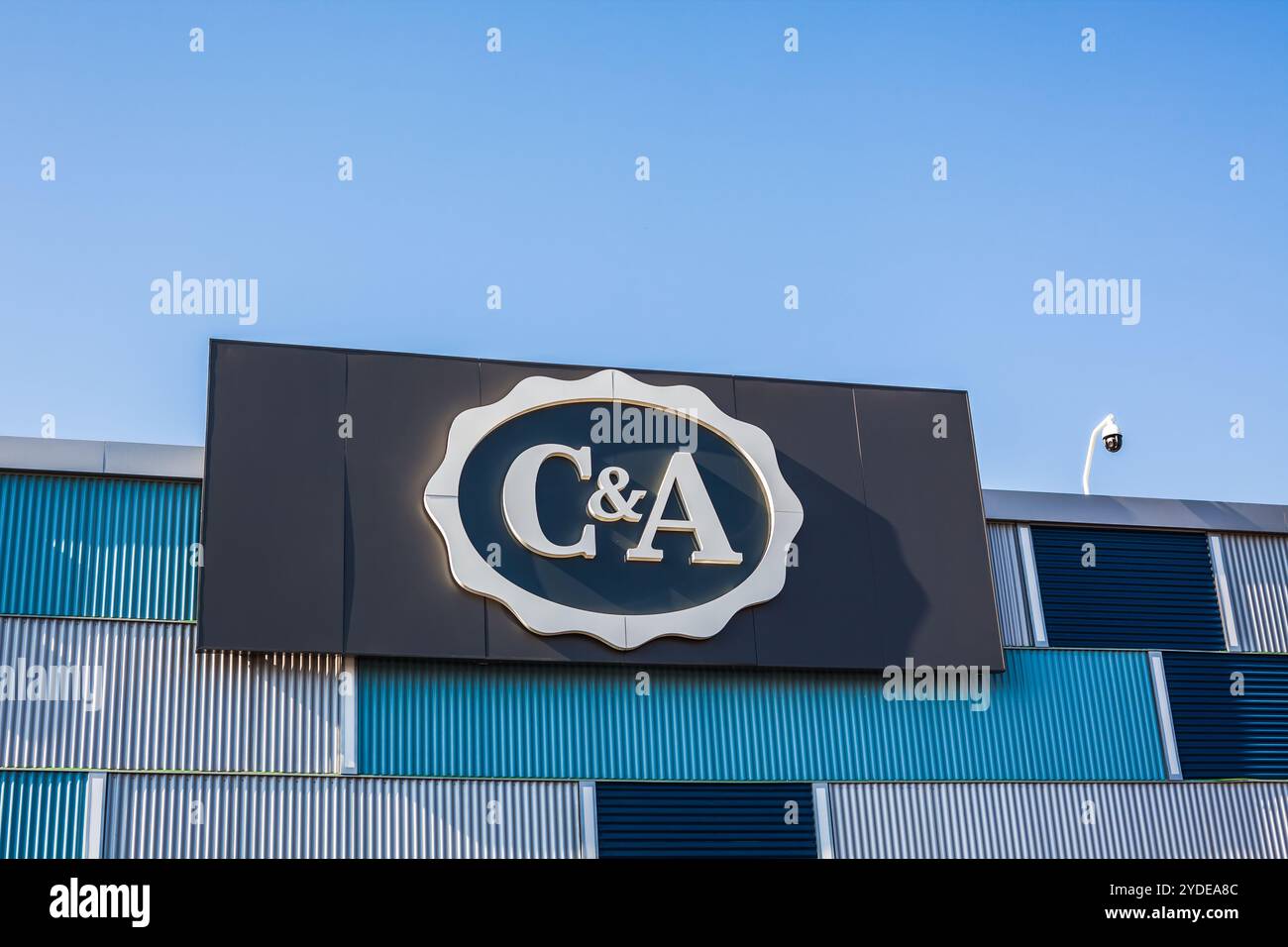CA-Logo für Massenmode im Einzelhandel Stockfoto