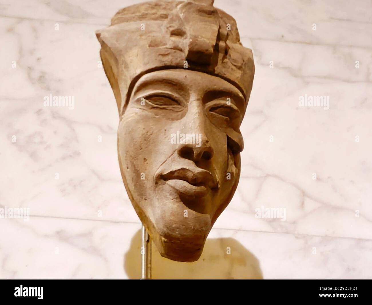 Kairo, Ägypten, 6. Oktober 2024: Akhenaten, Akhenaton oder Echnaton, ein altägyptischer Pharao, Sohn von Amenhotep III. Und Tiye, dem Nationalmuseum von Ägypten Stockfoto