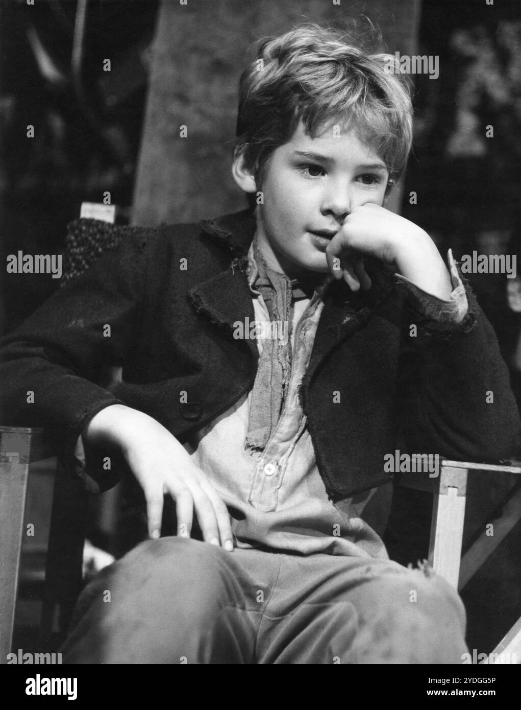 Ein Porträt von MARK LESTER im Kostüm als Oliver Twist am Set von OLIVER! 1968 Regisseur CAROL REED Roman CHARLES DICKENS, Musik und Texte von LIONEL BART Drehbuch VERNON HARRIS Kostümdesign PHYLLIS DALTON Produzent JOHN WOOLF Romulus Films/Warwick Film Productions/Columbia Pictures Stockfoto