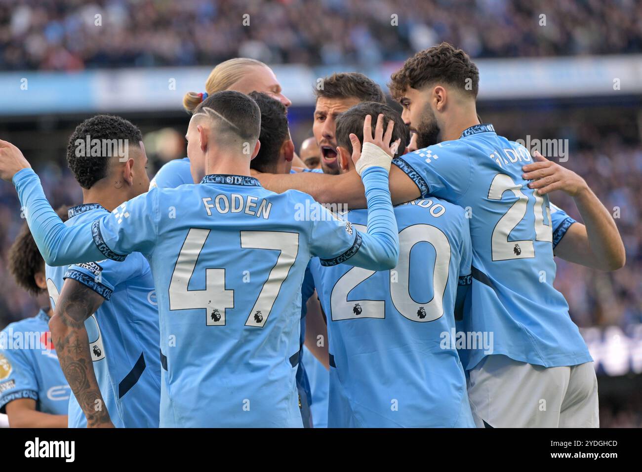 Etihad Stadium, Manchester, Großbritannien. Oktober 2024. Premier League Football, Manchester City gegen Southampton; Manchester City Spieler feiern das erste Tor des Spiels Credit: Action Plus Sports/Alamy Live News Stockfoto