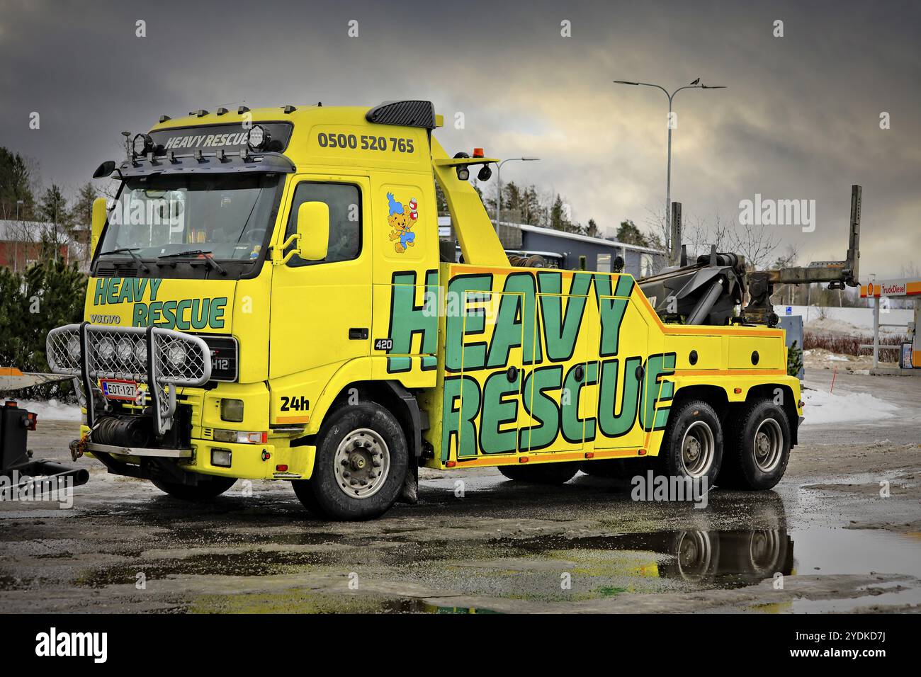 Elegantes Abschleppen Von Lkw Fotos