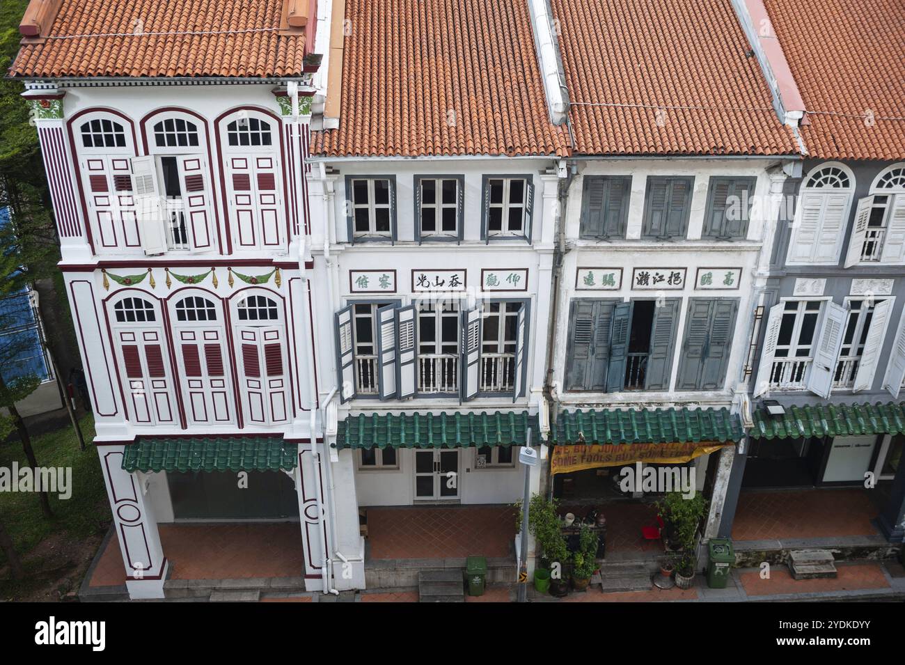 02.12.2020, Singapur, Republik Singapur, Asien, traditionelle Geschäfte entlang der Craig Road im historischen Stadtteil Tanjong Pagar. Die Ladenhäuser sind nirgends Stockfoto