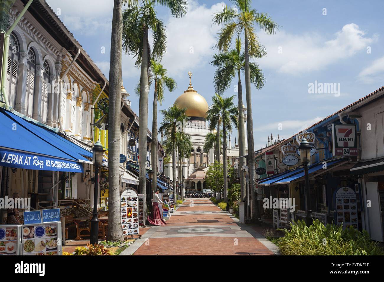 05.05.2020, Singapur, Republik Singapur, Asien, Außenansicht der Sultanmoschee (Masjid Sultan) im muslimischen Viertel (Kampong Glam) mit Nahaufnahme Stockfoto