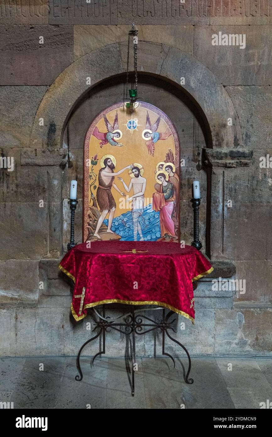 Vank, Berg-Karabach, Aserbaidschan - 4. September 2019: Inneres des Gandzasar-Klosters aus dem 13. Jahrhundert in der Nähe von Vank. Stockfoto