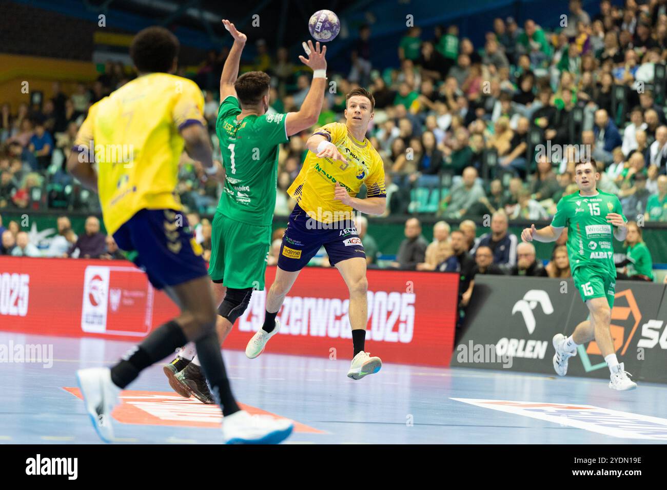 Breslau, Polen. Oktober 2024. MICHAL OLEJNICZAK nimmt am 27. Oktober 2024 an einem Spiel der Orlen Superliga zwischen WKS Slask Wroclaw und Industria Kielce in Breslau Teil. (Foto: Mateusz Birecki/NurPhoto) Credit: NurPhoto SRL/Alamy Live News Stockfoto