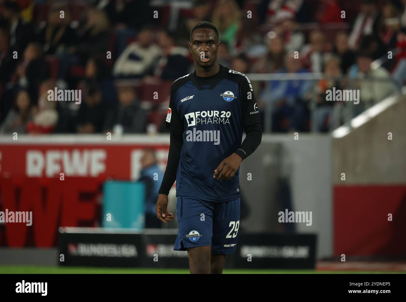 Ilyas Ansah (Paderborn), Köln, Deutschland, 25mzz2024, Bundesliga 2, Spieltag 10, 1. FC Köln - SC Paderborn 07. DFL-VORSCHRIFTEN VERBIETEN DIE VERWENDUNG VON FOTOS ALS BILDSEQUENZEN UND LIVE NEWS Stockfoto