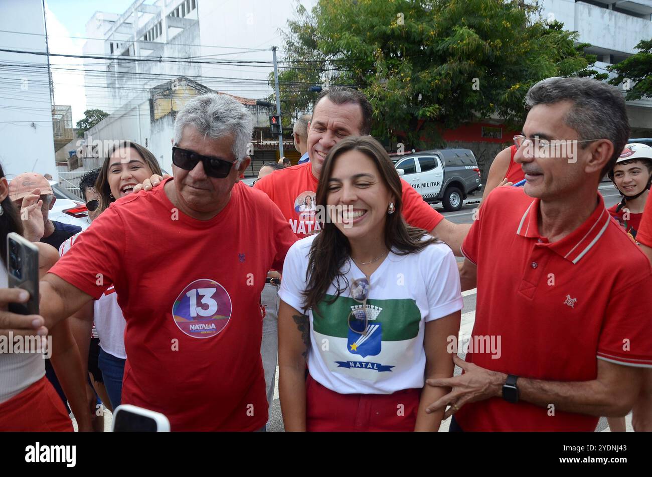 27. Oktober 2024, Natal, Rio Grande do Norte, Brasilien: Natal (rn), 10/27/2024 Ã¢â‚¬' Wahl/natal/rn Ã¢â‚¬' Ankunft der Kandidatin natalia bonavides (pt), Stimmen an der staatlichen Schule winston Churchil, am 27. oktober 2024. (Foto: JosÃƒ © Aldenir/Thenews2/Zumapress) (Foto: © Jose Aldenir/TheNEWS2 via ZUMA Press Wire) NUR REDAKTIONELLE VERWENDUNG! Nicht für kommerzielle ZWECKE! Stockfoto