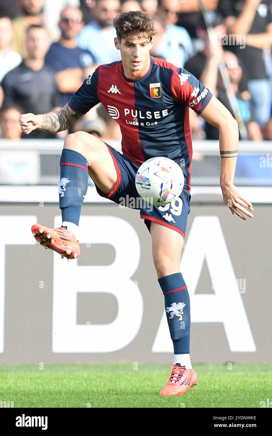 Rom, Latium. Oktober 2024. Alessandro Zanoli von Genua während des Spiels der Serie A zwischen Lazio und Genua im Olympiastadion, Italien, 27. Oktober 2024. Gutschrift: massimo insabato/Alamy Live News Stockfoto