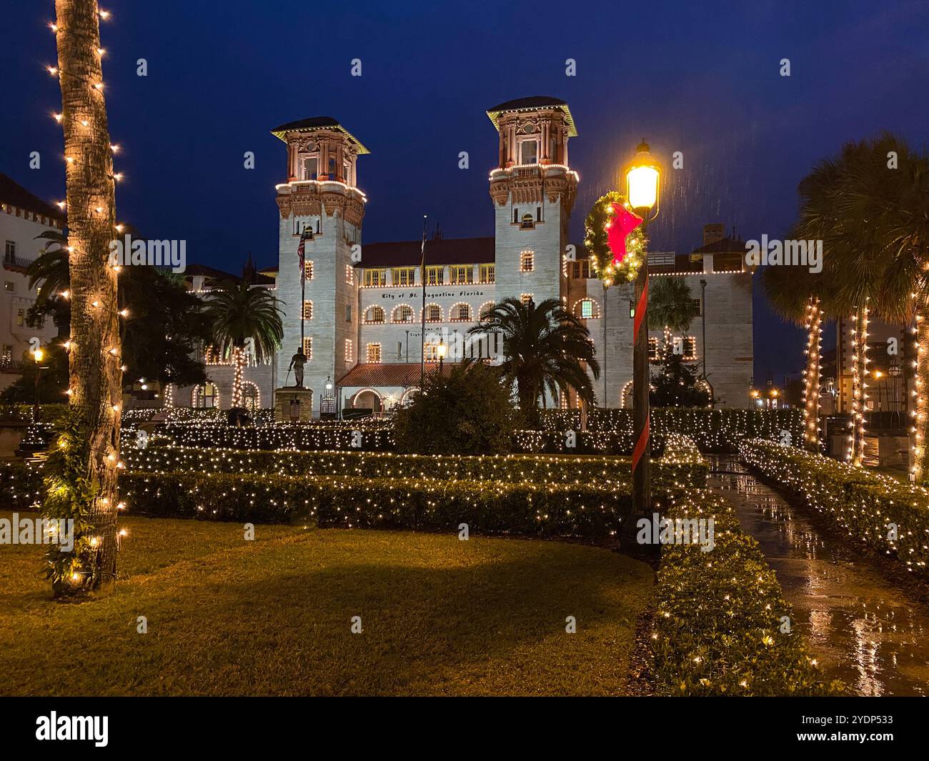 Das Lightner Museum, ehemals Hotel Alcazar, während der Nacht der Lichterfeier, St. Augustine, Florida, USA Stockfoto