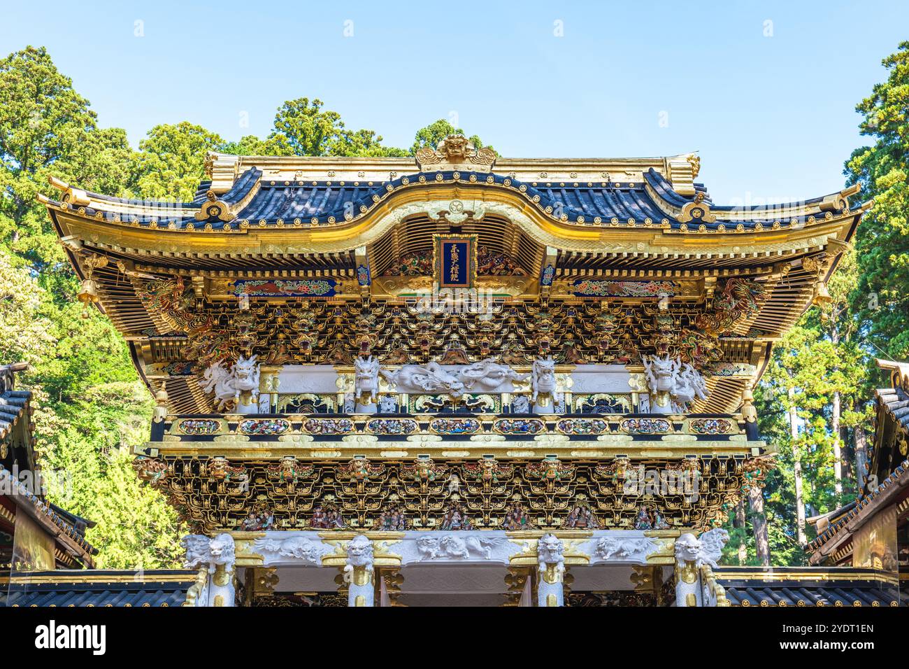 Yomeimon-Tor des Nikko Tosho gu-Schreins in Nikko, Präfektur Tochigi, Japan. Stockfoto