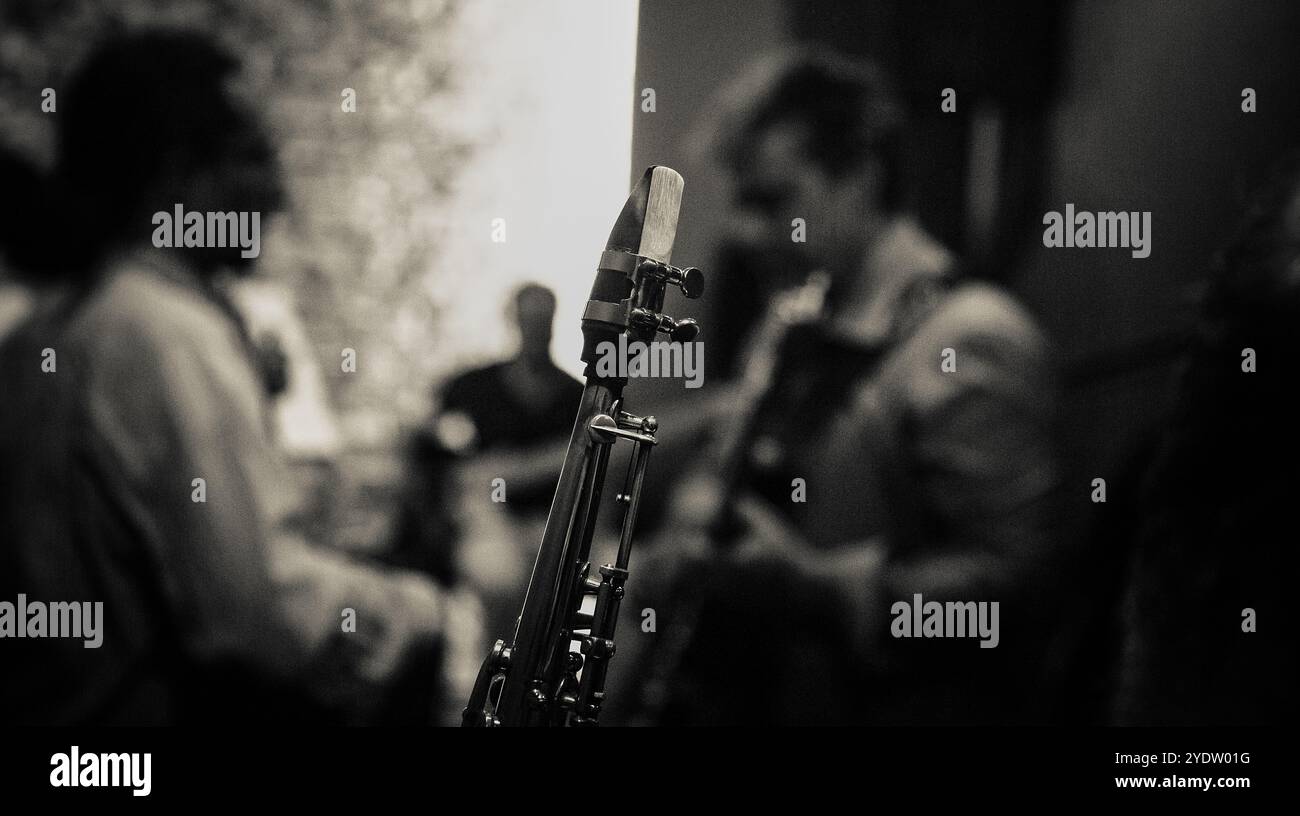 Rom, Italien - 03 29 2017 Musiker spielen ihre Instrumente während einer Aufnahmesitzung Stockfoto