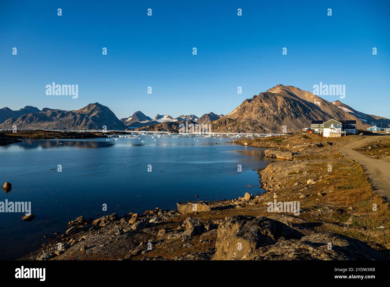 Bergfjord, Kulusuk, Grönland, Dänemark, Polarregionen Stockfoto