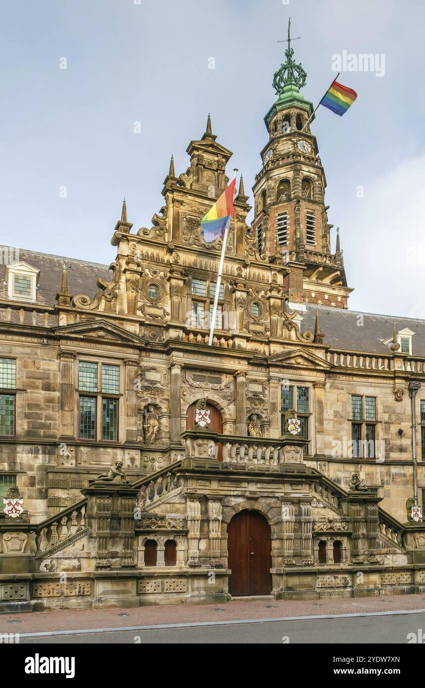 Stadhuis (Rathaus) ist ein Gebäude aus dem 16. Jahrhundert in Leiden, Niederlande Stockfoto