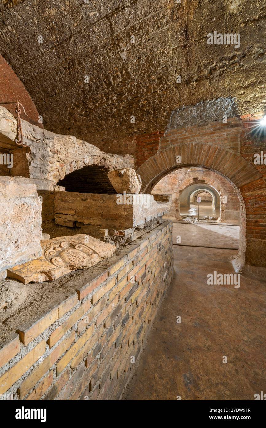 Römische Zisternen, Fermo, Ascoli Piceno, Marken, Italien, Europa Stockfoto