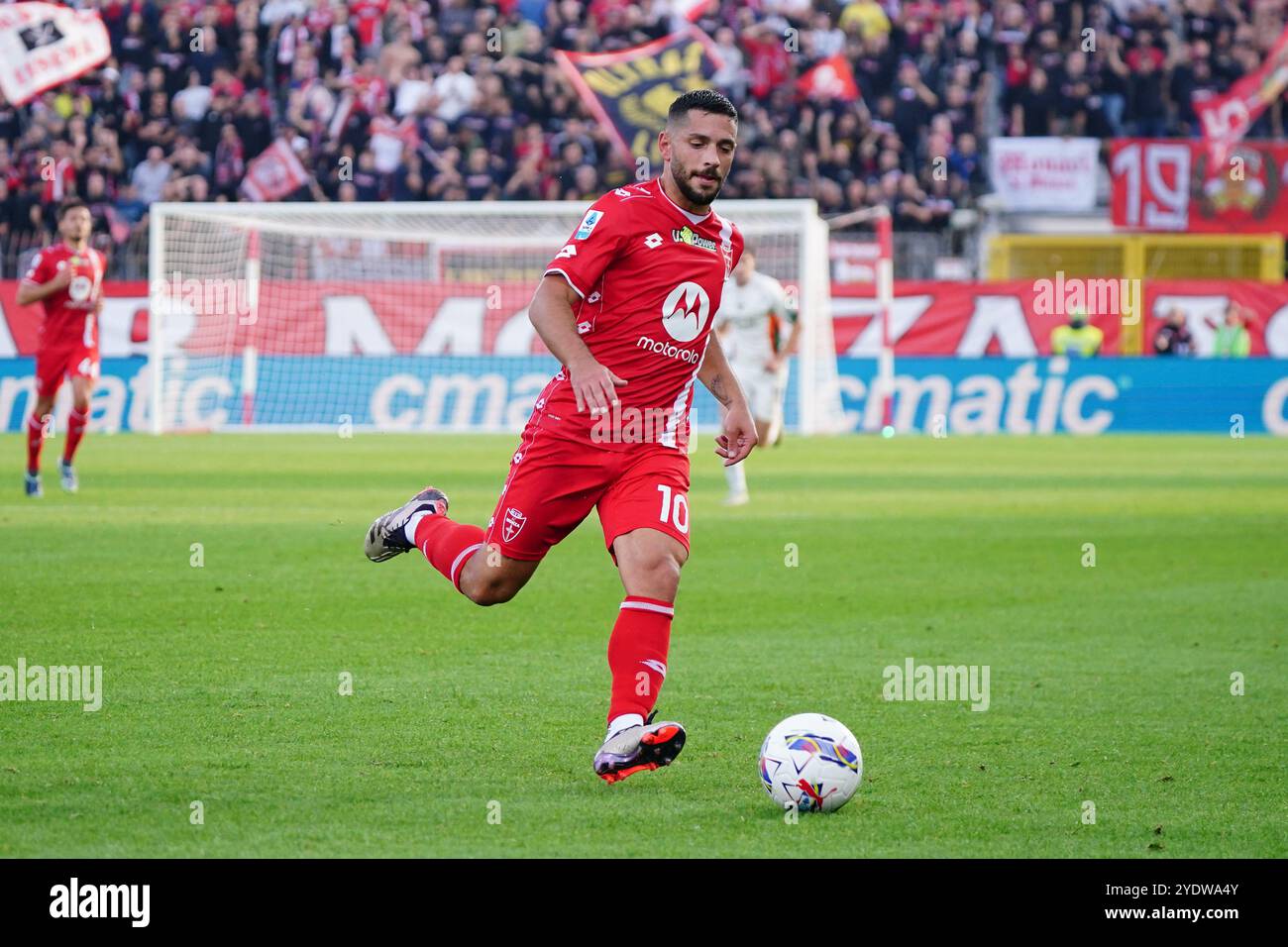 Gianluca Caprari (AC Monza) während des italienischen Meisterschaftsspiels Serie A zwischen dem AC Monza und Venezia FC am 27. Oktober 2024 im U-Power Stadium in Monza, Italien. Quelle: Luca Rossini/E-Mage/Alamy Live News Stockfoto