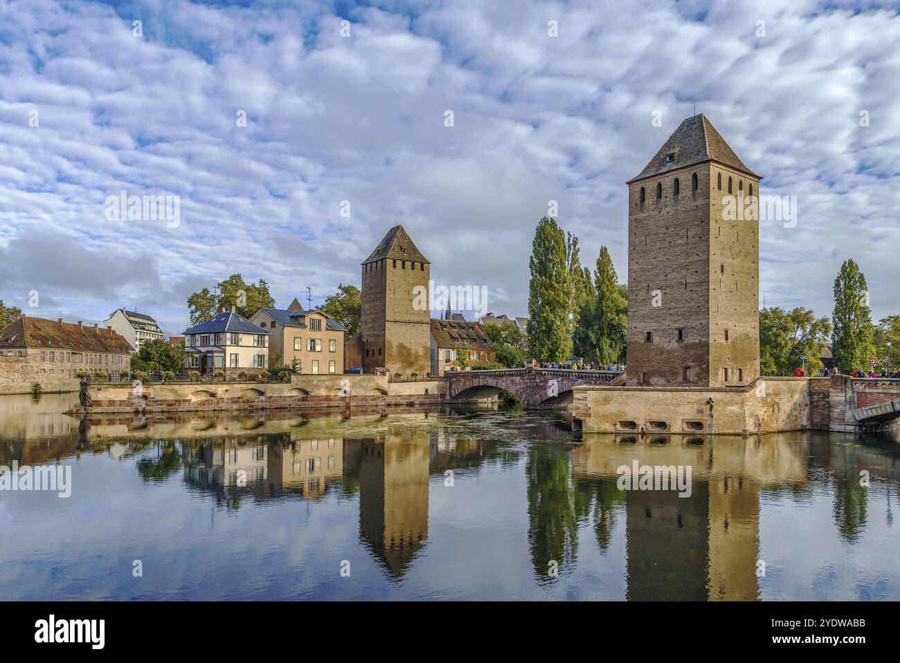 Blick auf die mittelalterliche Brücke Ponts Couverts vom Barrage Vauban in Straßburg, Frankreich, Europa Stockfoto