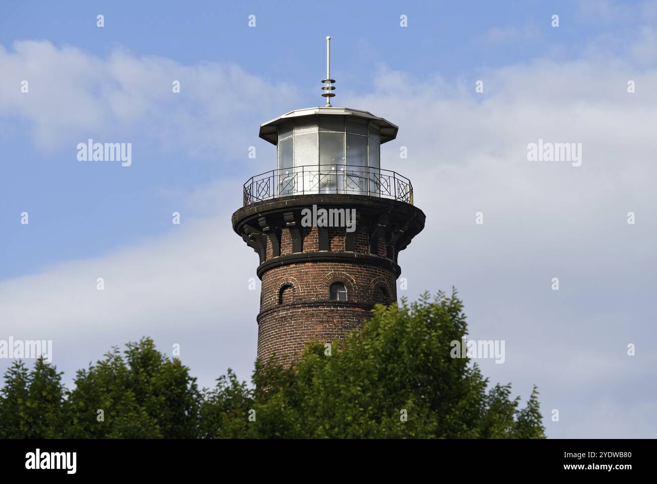 Das Wahrzeichen des Leuchtturms Helios von Köln Ehrenfeld Stockfoto