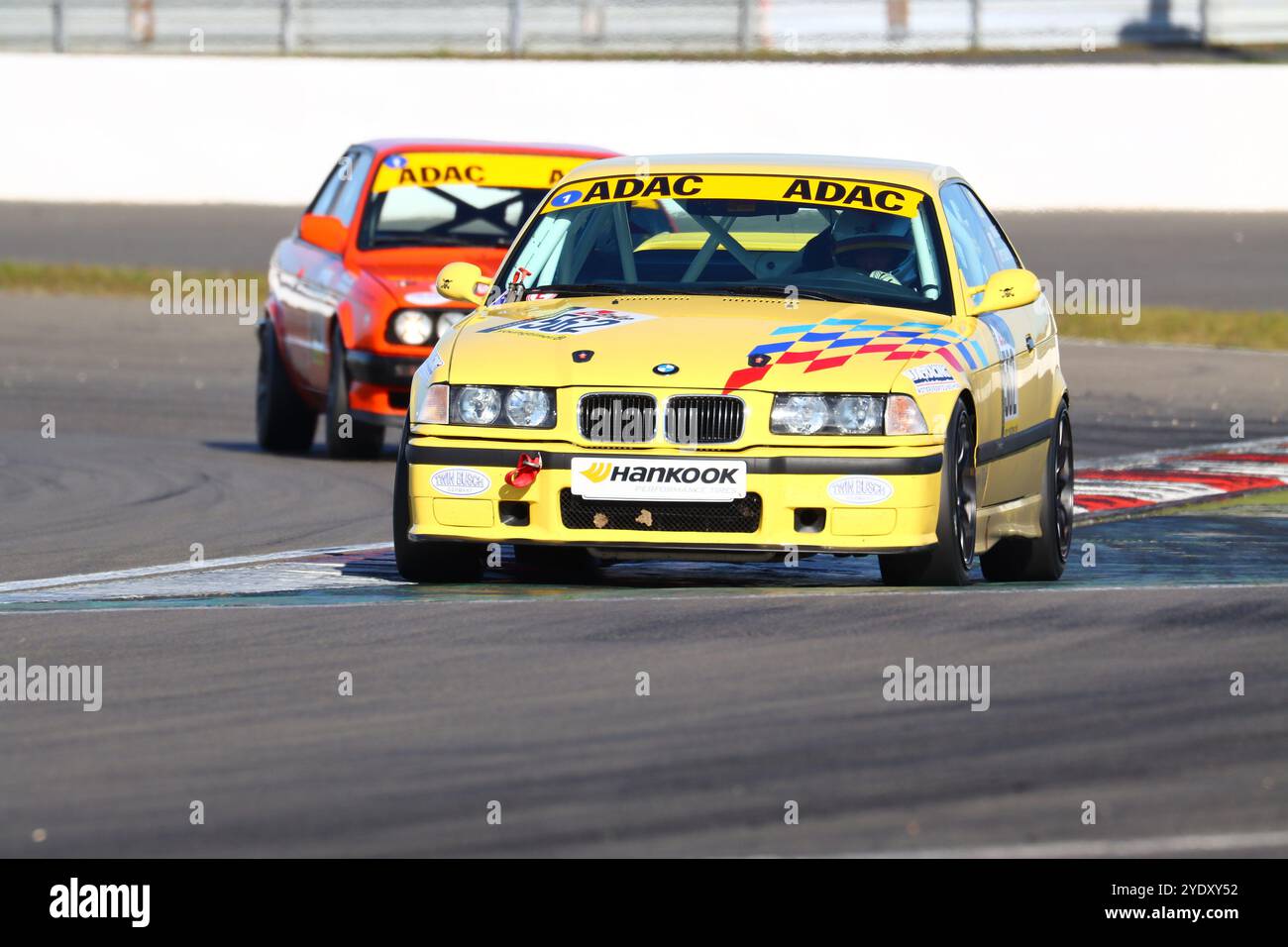 #562 Hermann Kahrs (Büelstedt/GER) / Thomas Mennecke Bad Lauterbach/GER), BMW E36 325i, Team: Motorsport, ADAC Youngtimer Trophy, 'Schwedenkreuz', Nürnberg, Deutschland, 26.10.2024 Foto: Eibner-Pressefoto/Jürgen Augst Stockfoto