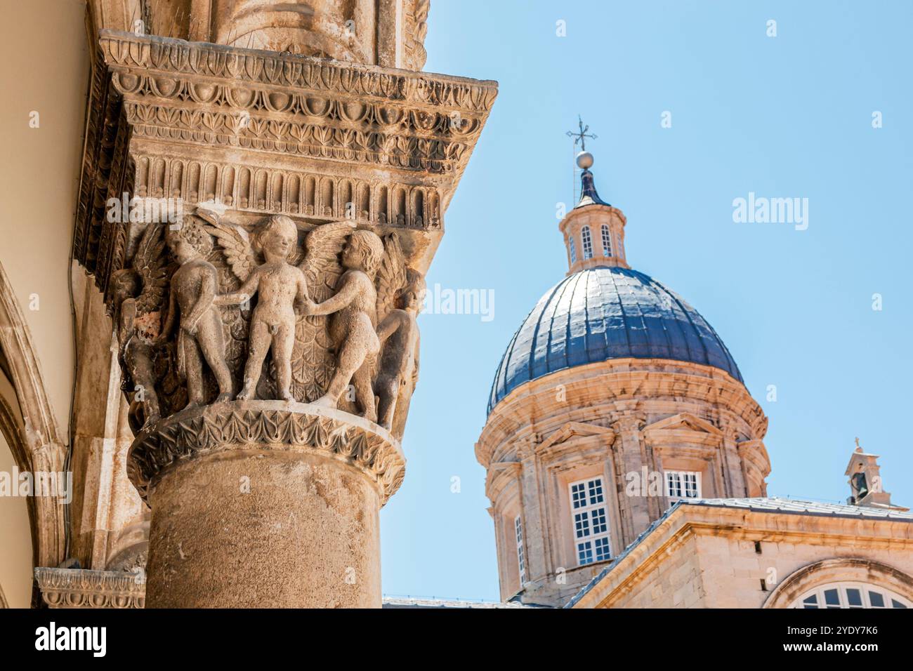 Dubrovnik Kroatien, Altstadt Stari Grad Ragusa Stadtmauer, Ulica Pred Dvorom Straße, Kathedrale der Himmelfahrt der Jungfrau Maria Katedrala Uznesen Stockfoto