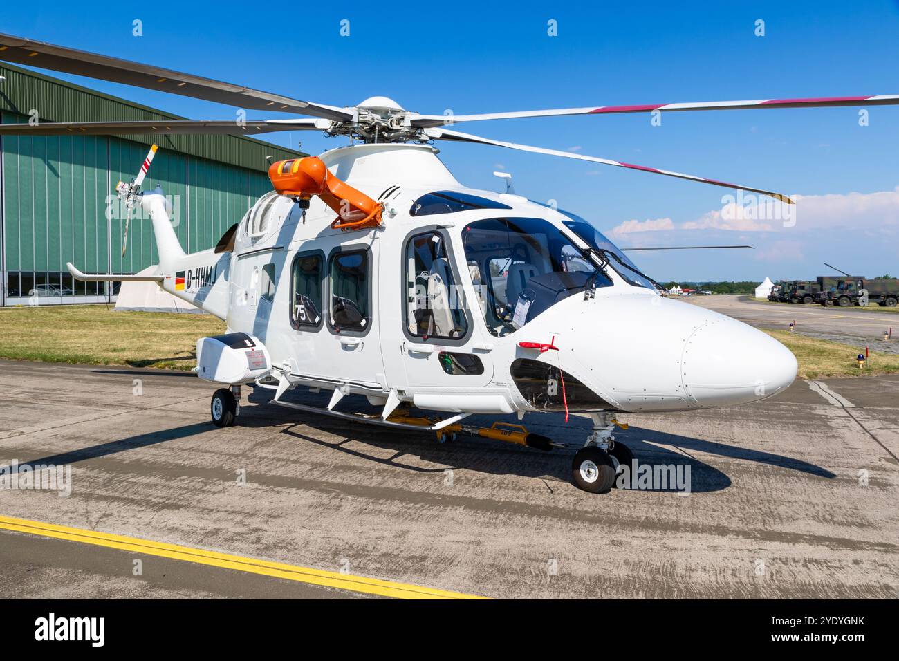 Leonardo AW169 Rettungshubschrauber auf der Nordholz Navy Base. Deutschland - 14. Juni 2019 Stockfoto