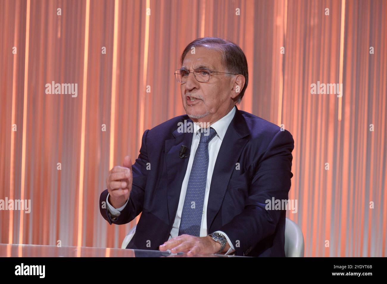 Italien, Rom, 28. Oktober 2024: Ignazio La Russa, Präsident des Senats, Gast der TV-Talkshow „Cinque Minuti“ (fünf Minuten) Foto © Stefano Carofei/Sintesi/Alamy Live News Stockfoto