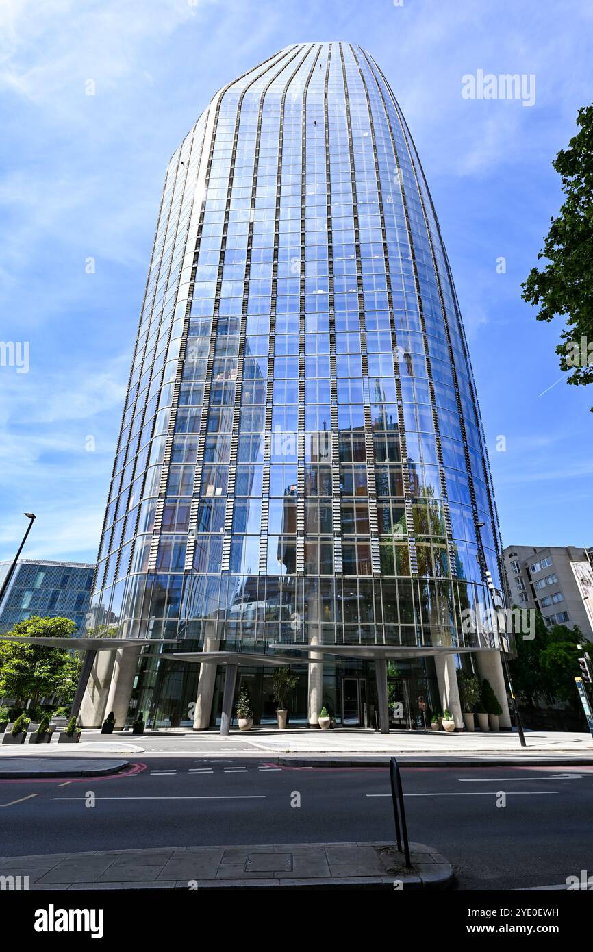 London, England – 29. Juni 2024: One Blackfriars ist ein gemischtes Bauprojekt an der Blackfriars Road Nr. 1 in Bankside, London. Es ist informell bekannt als Th Stockfoto