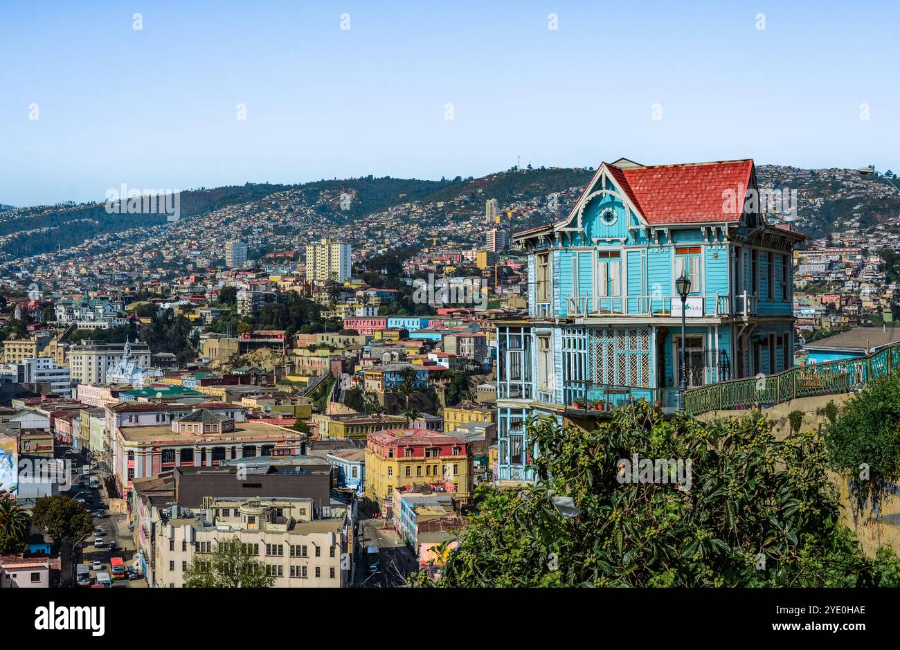 Valparaíso ist eine historische Stadt und Hafen, 69,5 Meilen nordwestlich von Santiago und ist einer der wichtigsten Seehäfen des Landes Stockfoto