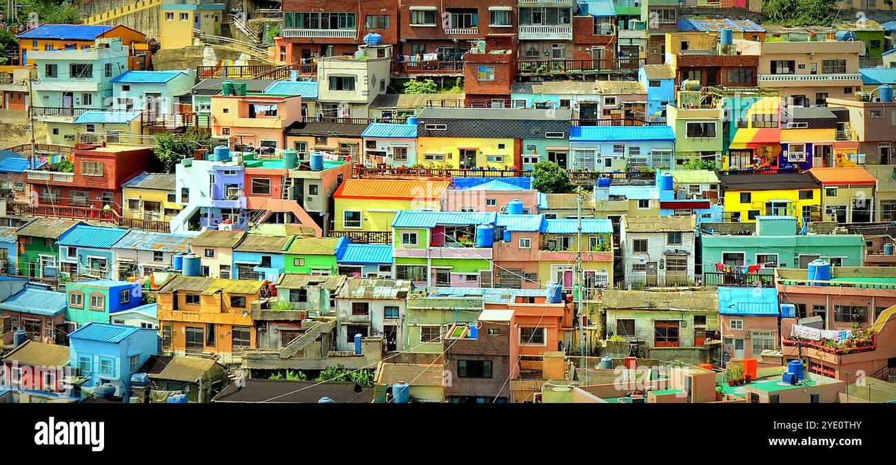 Gamcheon Culture Village (Koreanisch 감천문화마을) ist eine Stadt im südkoreanischen Stadtteil Gamcheon-dong im Bezirk Saha in Busan. Stockfoto