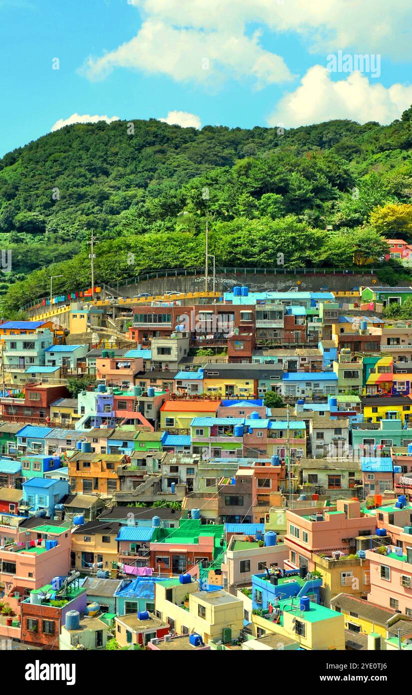 Gamcheon Culture Village (Koreanisch 감천문화마을) ist eine Stadt im südkoreanischen Stadtteil Gamcheon-dong im Bezirk Saha in Busan. Stockfoto