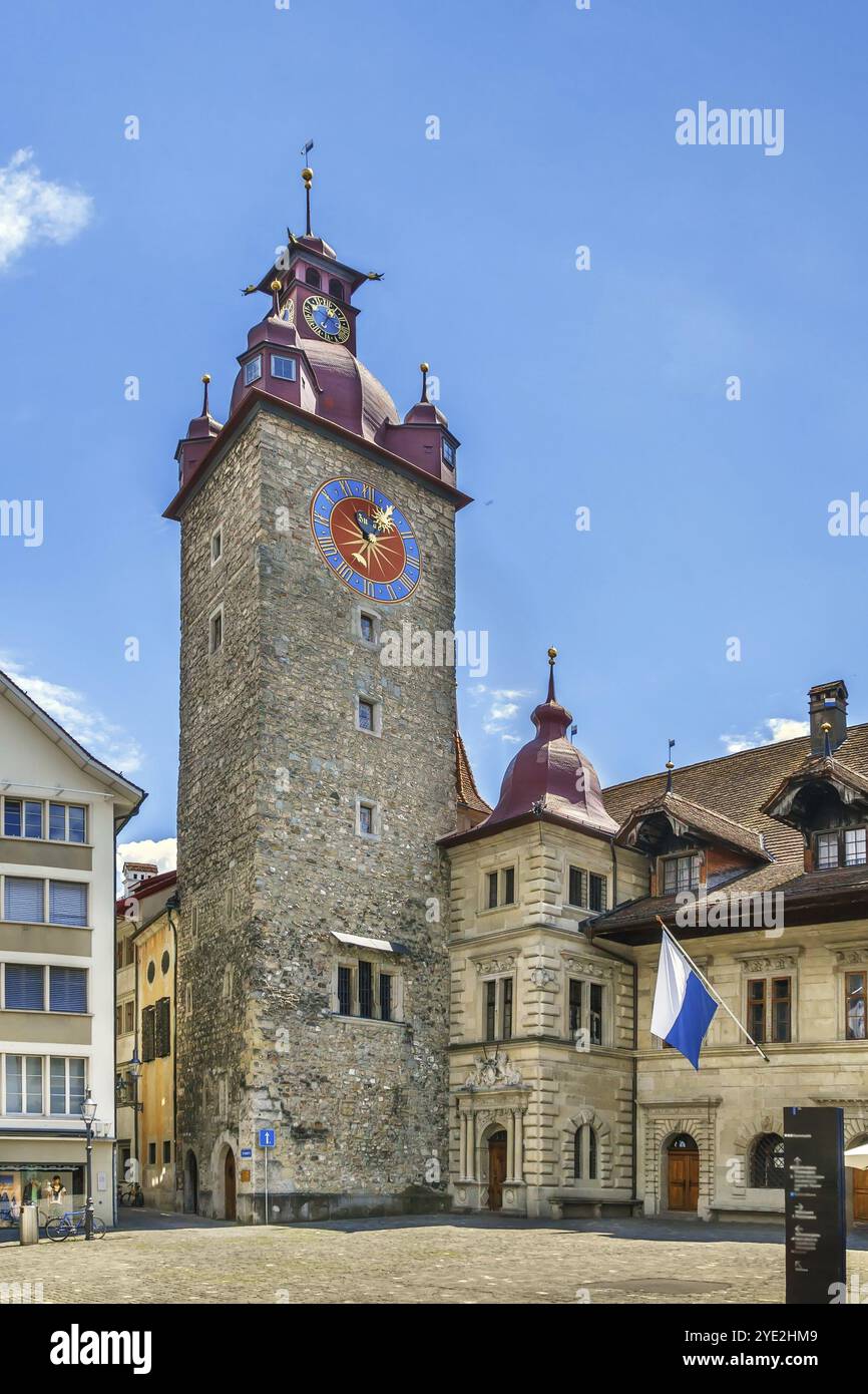 Luzerner Rathausuhrturm, erbaut zwischen 1602 und 1606 von Anton Isenmann im italienischen Renaissance-Stil, Schweiz, Europa Stockfoto